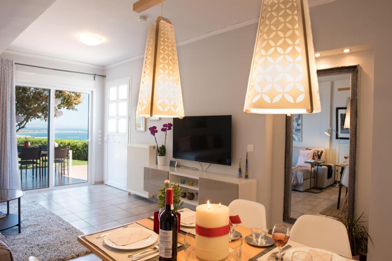 Harris Elegant House Superb View Near Airport Apartment Artemida  Bagian luar foto