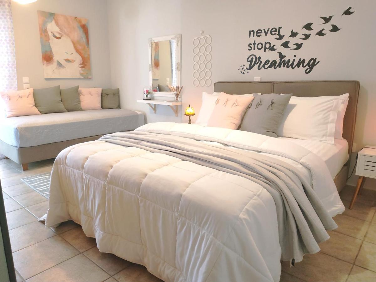 Harris Elegant House Superb View Near Airport Apartment Artemida  Bagian luar foto