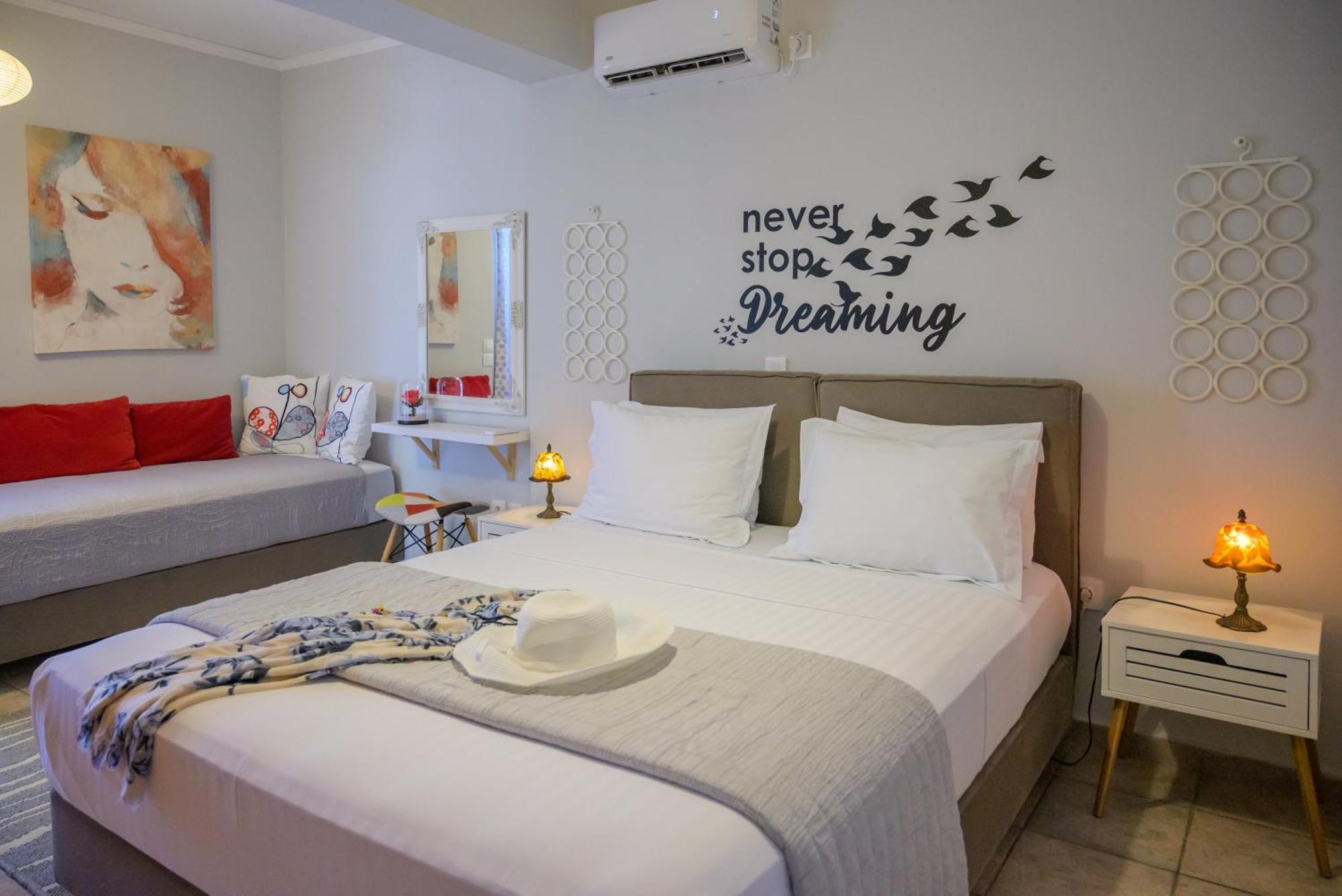 Harris Elegant House Superb View Near Airport Apartment Artemida  Bagian luar foto
