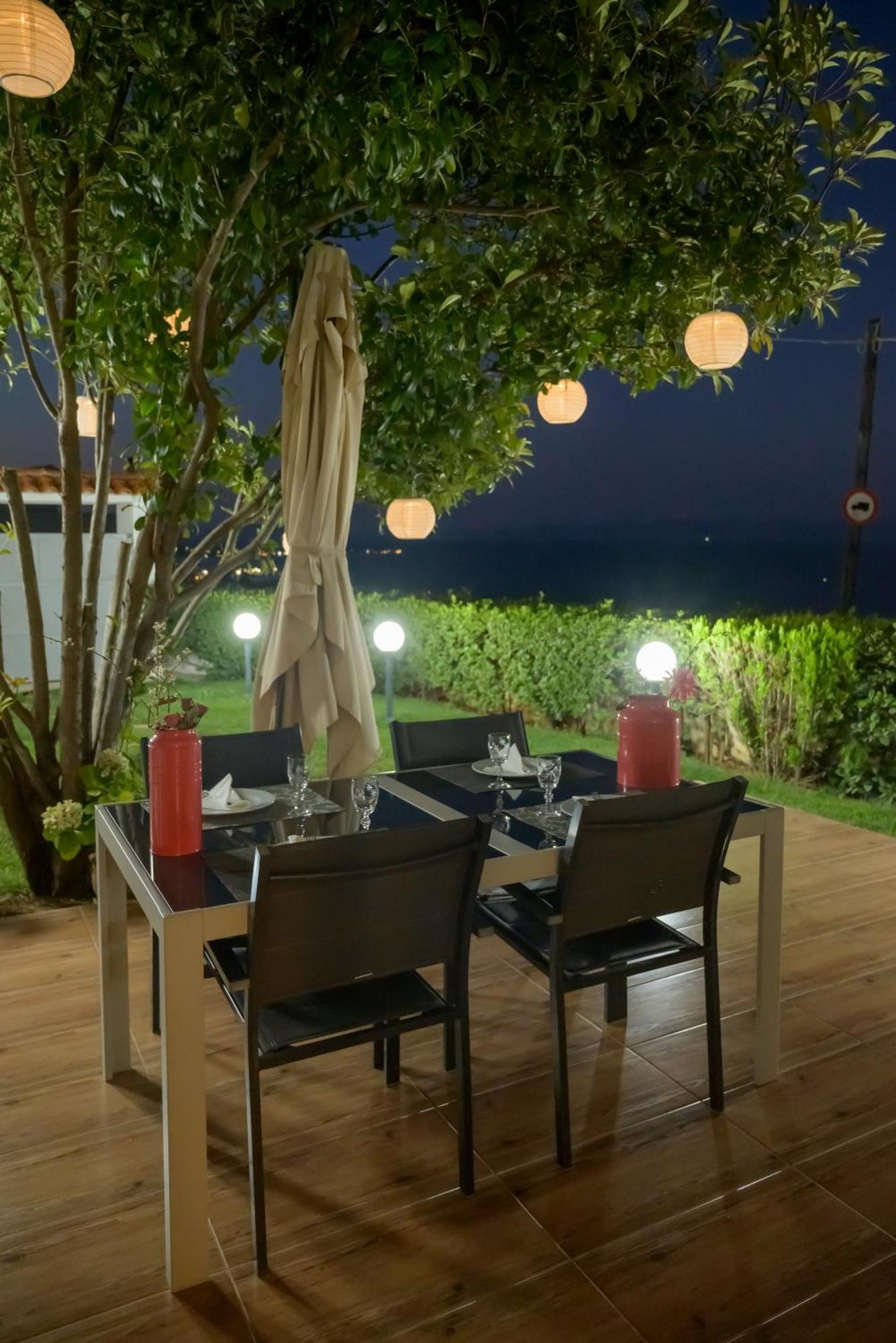 Harris Elegant House Superb View Near Airport Apartment Artemida  Bagian luar foto
