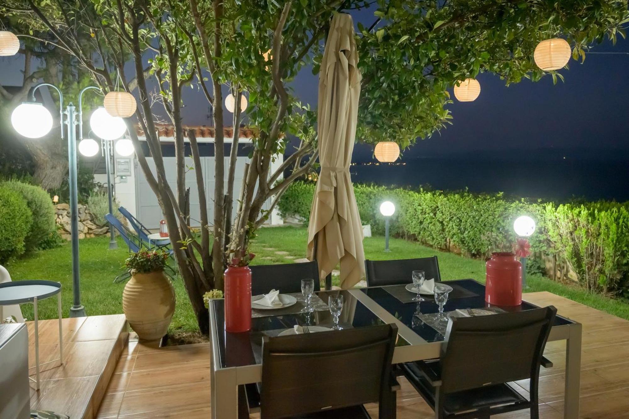Harris Elegant House Superb View Near Airport Apartment Artemida  Bagian luar foto