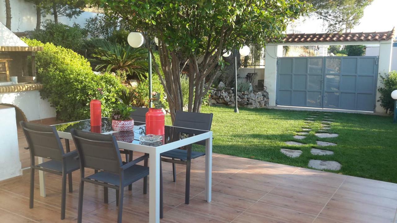 Harris Elegant House Superb View Near Airport Apartment Artemida  Bagian luar foto